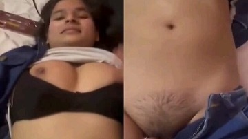 Mumbai Girl Hindi Sex Showing Her Naked Boobs