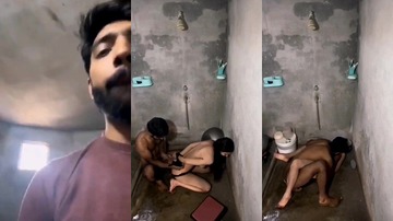 Pakistani Lover Enjoying Hard Sex Fucking In Bathroom