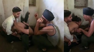 Punjabi Horny Girl Enjoying Sex With Bf And His Friends
