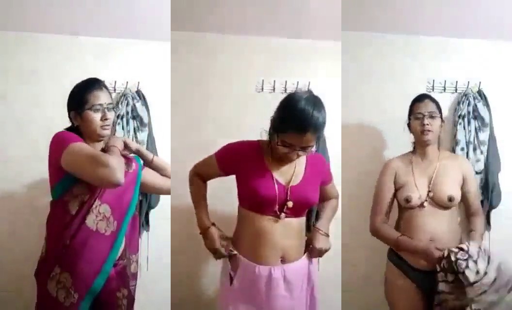 Beautiful desi milf nude boobs