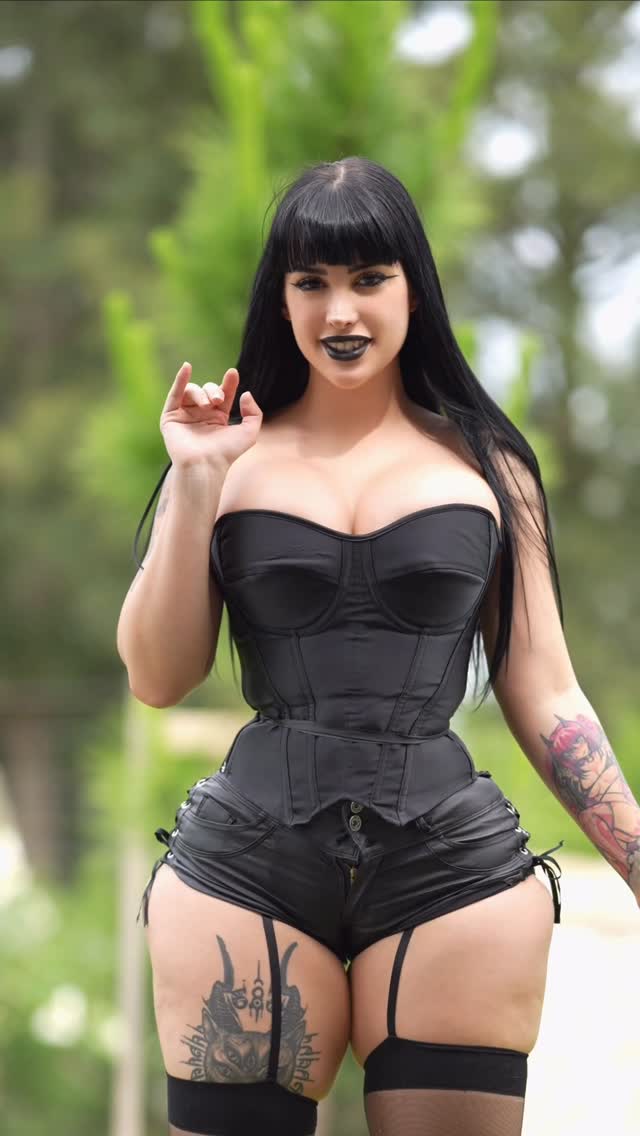 Demonmikaa (Micaela Arin) Cap.002