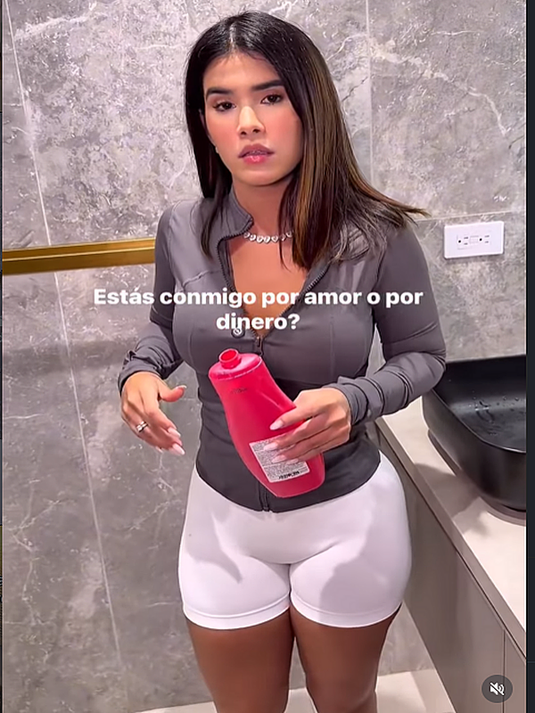 Michelle Rabbit Sección-01