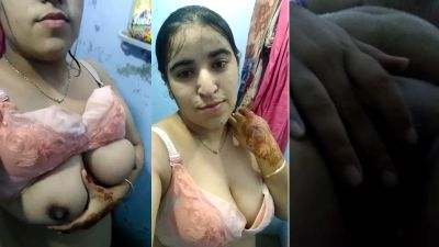 Big boob lady records her nude bath video