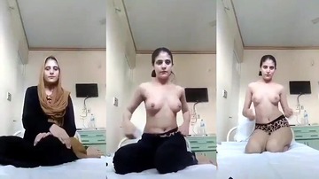 Pashto Girl Showing Boobs MMS In Bedroom Full Nude