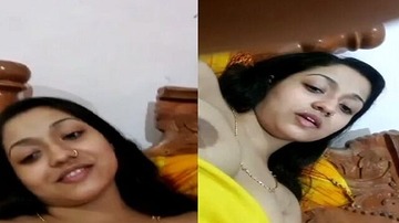 Smiling Beautiful Girlfriend Desi Nude Video Calll Sex