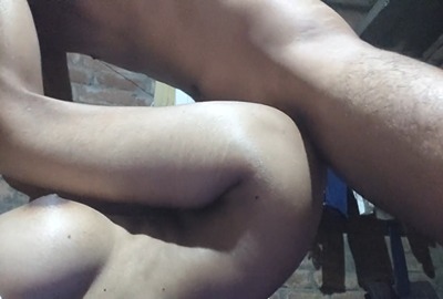 Desi guy opens his GF’s tight asshole in desi MMS sex