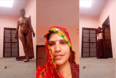 Lady strips and shows her nude body in the Rajasthani bf