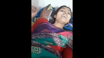 Desi Pussy Bhabhi In Saree Fucked Hard By Neighbor Porn Videos