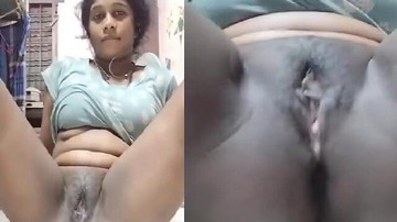 Tamil Girl Black Pussy Showing And Fingering Sex