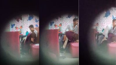 Daring guy fucks his GF in a restaurant in Pakistani porn