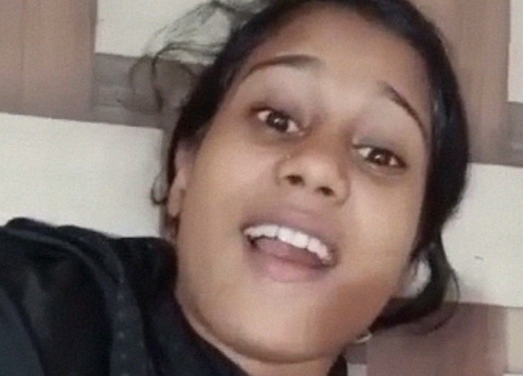Bangladeshi Dhaka girl Pussy Fingering porn
