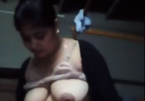 Beeg Bangladeshi married bhabi striptease nudes