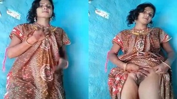 Village Wife Showing Pussy And Sexy Ass MMS