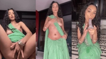 Desi Girl Saree Boobs Out Sucks Dildo Rides XXX Outdoor