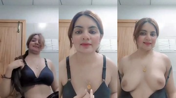 Beautiful Pakistani Girl Showing Her Boobs Porn In Bedroom Full Nude