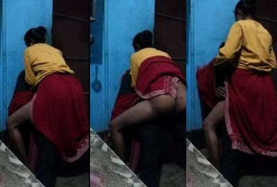 Rajasthani porn of Jaipur lady riding on her lover’s dick